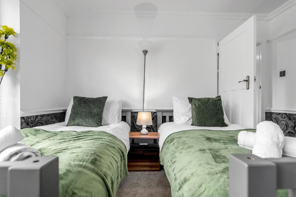 4Br Long Stays Free Parking High Speed Wi-Fi Horsford Exterior foto